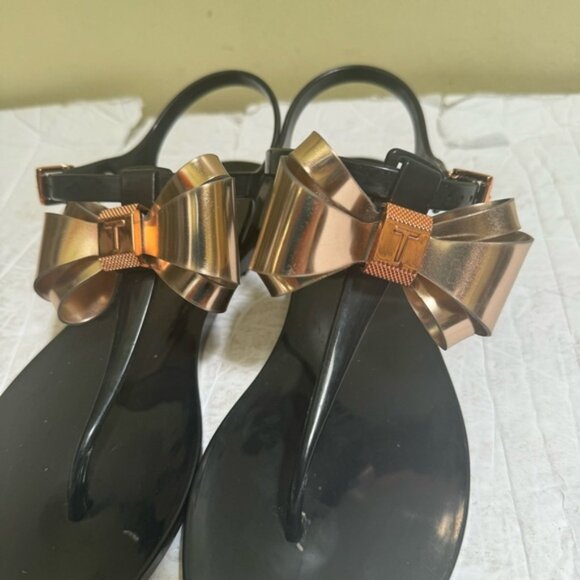 Ted Baker Ainda Rose Gold Bow Ankle TStrap Thong Jelly Bow Sandals Flats Black - Picture 8 of 16